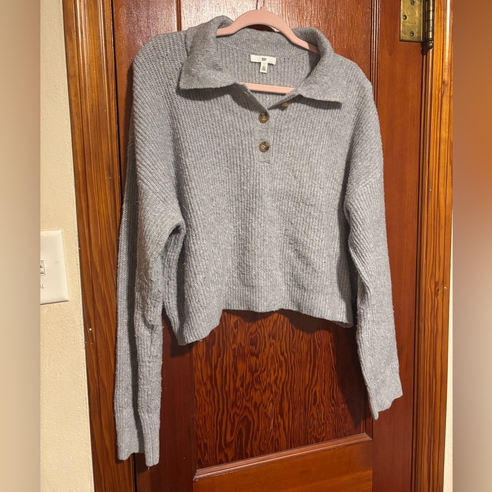 BP. Nordstrom Women’s Gray Knit Cropped Collared Sweater with Buttons Size Large